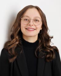 Laure Main Picture Copy6